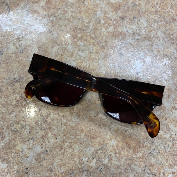 The Row x Linda Farrow Sunglasses - Picture 7 of 8